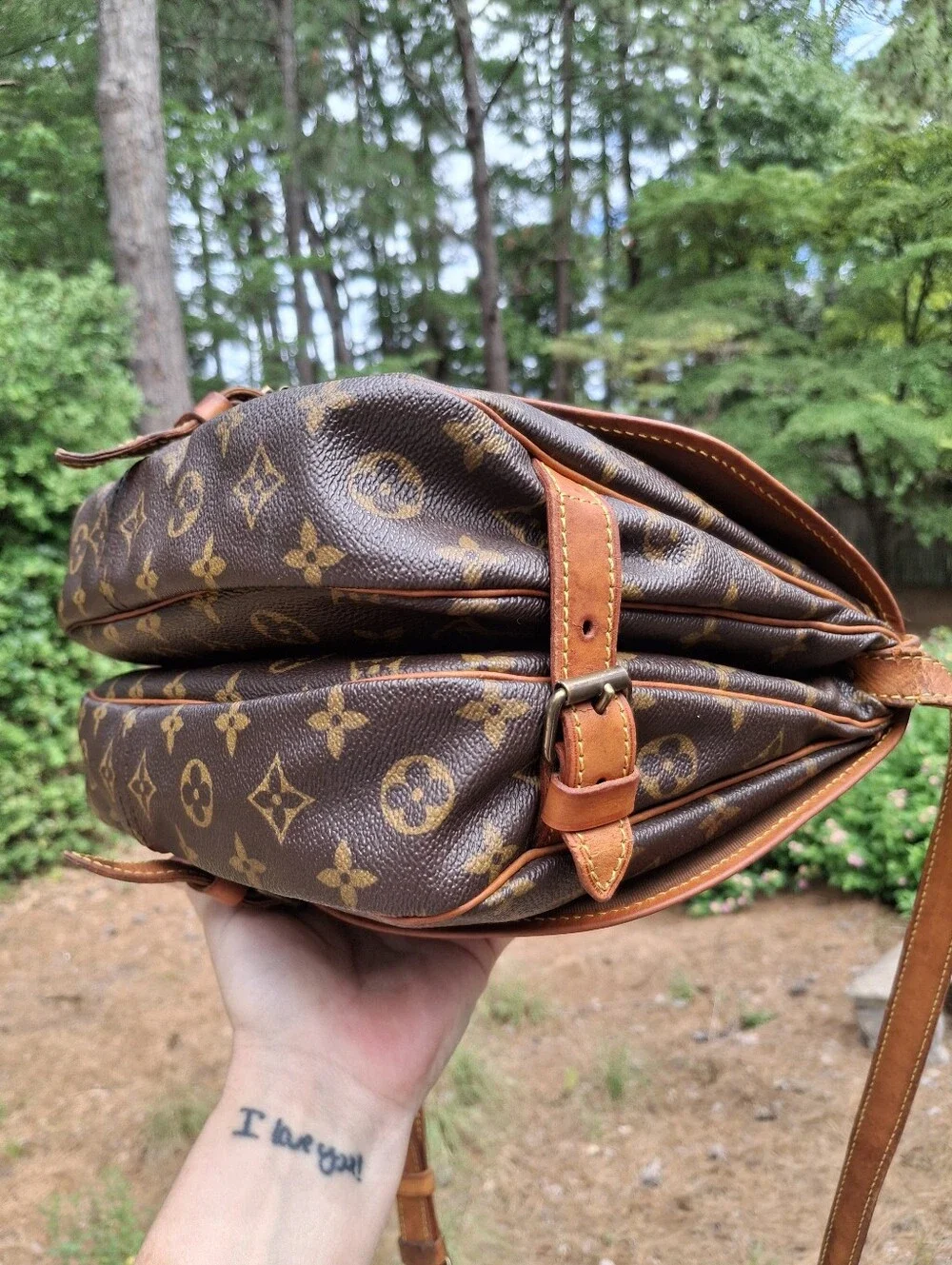 Vintage Louis Vuitton Saumur 30 Monogram Coated Canvas Messenger Saddle Bag - Picture 8 of 16
